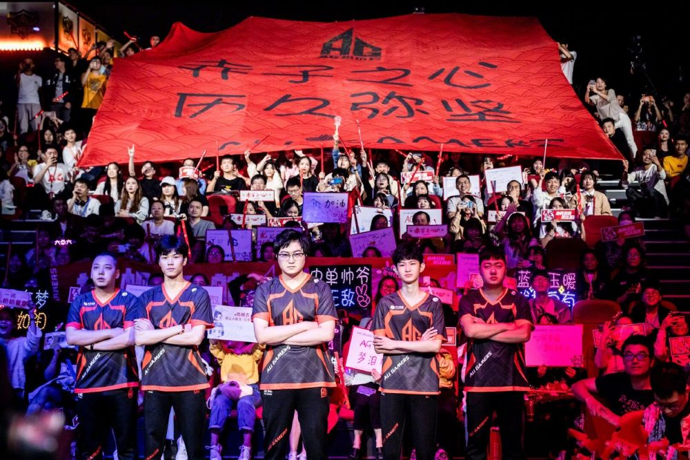 杨柳静