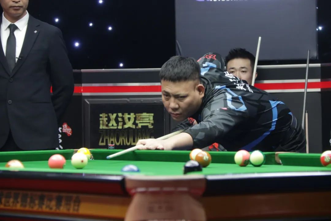 那不勒斯边 那不勒斯边