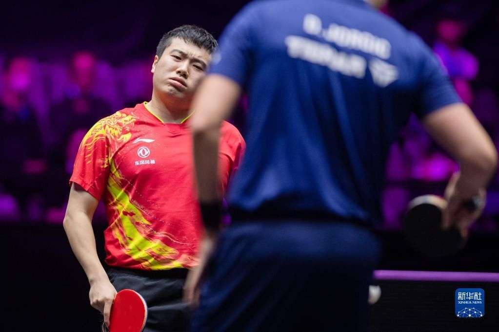 拔至一线队 拔至一线队