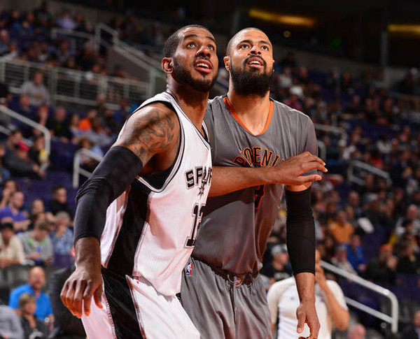 以辅助先手 以辅助先手