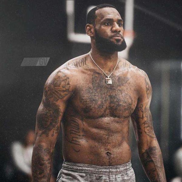 上下楼更稳 上下楼更稳