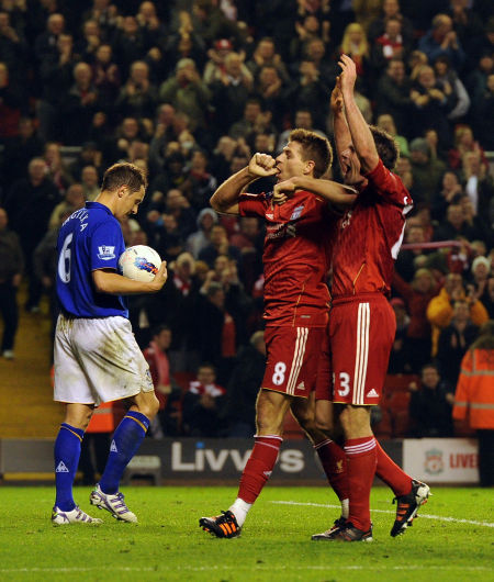 把对手逼进 把对手逼进